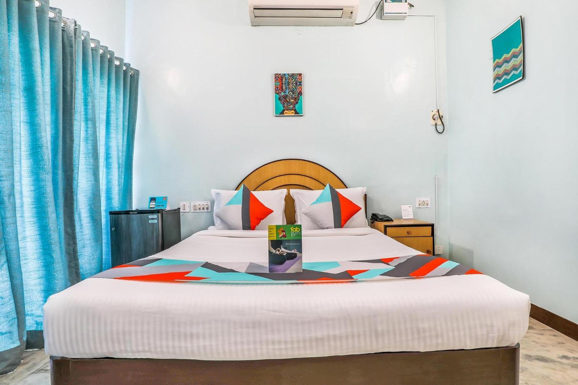 Fabexpress Santhi Inn - 500 Meters From Promenade Beach Pondicherry Luaran gambar